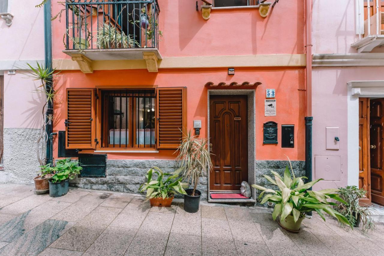 Villa Le Tre Grazie à Cagliari Extérieur photo
